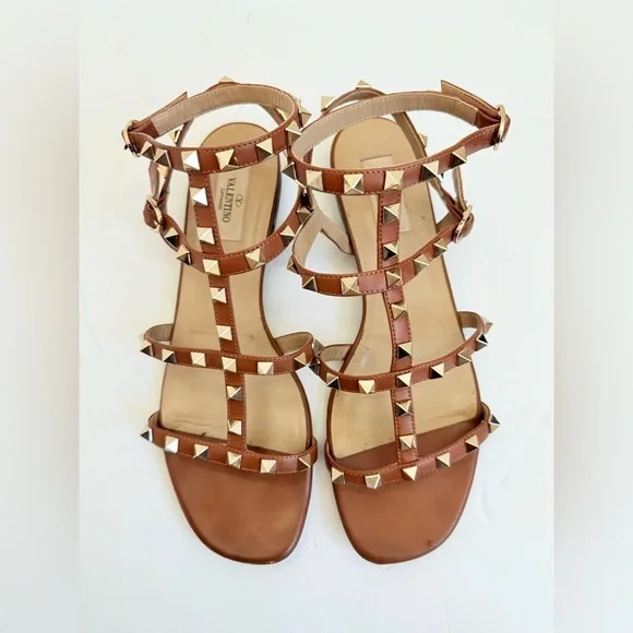 Valentino Garavani Brown leather Gold Rockstud ankle strap flat sandals EU 39.5 Sandals